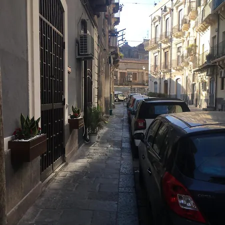 Welcoming House * קטאניה